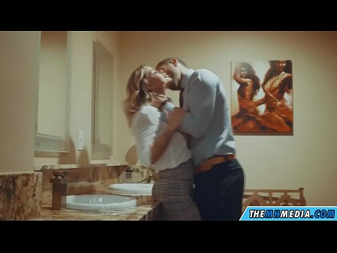 ❤️ Wenn eine vollbusige Blondine dich in einer öffentlichen Toilette verführt ❤ Russian porn bei uns de.xxxpornolive.ru